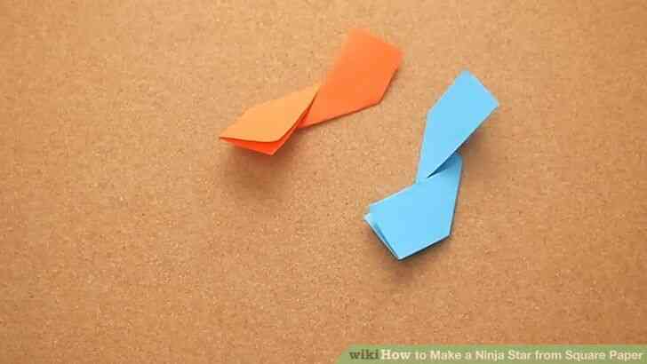 Image intitulée Faire une Étoile Ninja à partir de Carrés de Papier de l